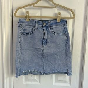 High waisted stretchy jean skirt